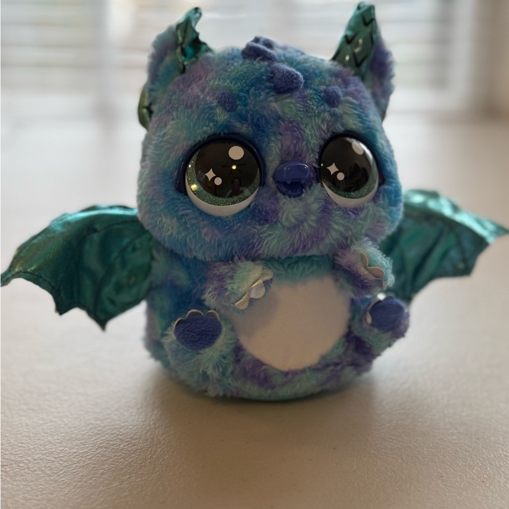 Hatchimals Alive Mystery Hatch Interactive Draggle Blue Dragon